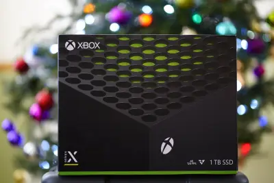 Trump Tariffs Likely To Spike Consumer Tech Prices Bigly, With Smartphones, Laptops, Gaming Consoles Hit Hardest