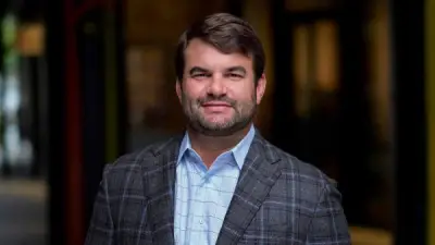 Hubbard enters Sandy Springs District 5 City Council race