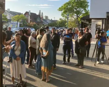 ICE raids South Park’s Buona Forchetta, draws angry crowd outside popular restaurant