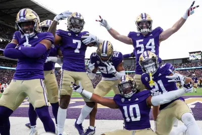 CFB recruiting: Washington stays hot with in-state star, Oregon takes another hit and UCLA preps for big weekend