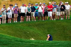 Tee Thursday: Travelers a lure for players, fans