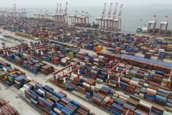 China mulls U.S. overtures on trade talks, but demands tariffs be canceled