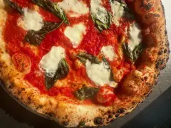 ​​​​Raza’s Pizza fires up the forno on the patio at the next Monday Night Foodball